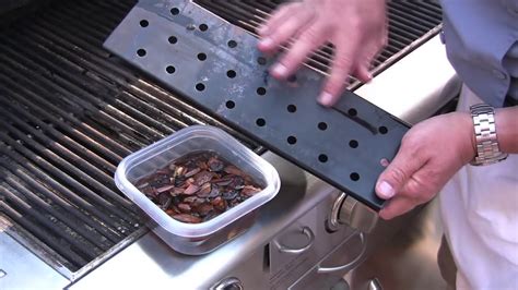 how to use a smoke box in a electric smoker|smoker box for charcoal grill.